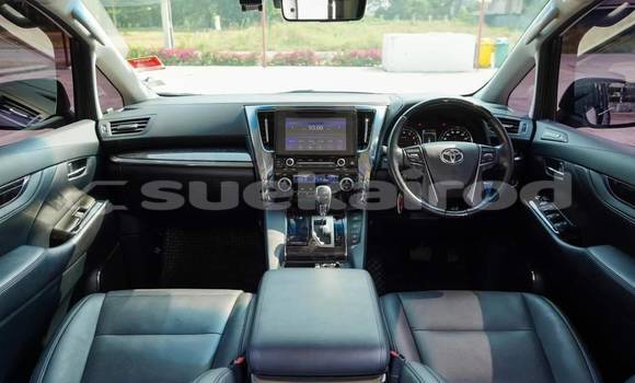 ซื้อ รถมือสอง Toyota Vellfire ขาว รถยนต์ ใน %{เมือง} ใน กรุงเทพมหานคร ซื้อ รถมือสอง Toyota Vellfire ขาว รถยนต์ ใน %{เมือง} ใน กรุงเทพมหานคร