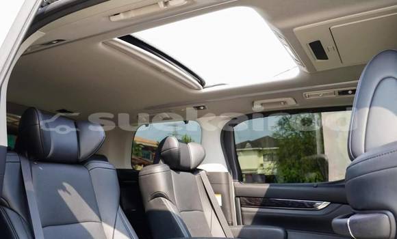 ซื้อ รถมือสอง Toyota Vellfire ขาว รถยนต์ ใน %{เมือง} ใน กรุงเทพมหานคร ซื้อ รถมือสอง Toyota Vellfire ขาว รถยนต์ ใน %{เมือง} ใน กรุงเทพมหานคร