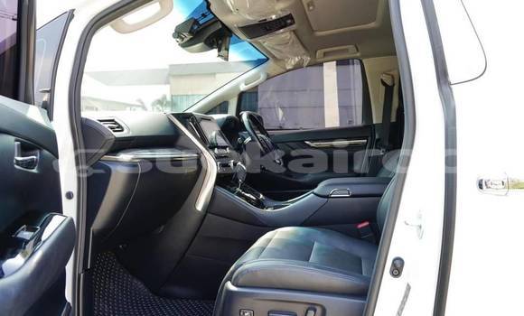 ซื้อ รถมือสอง Toyota Vellfire ขาว รถยนต์ ใน %{เมือง} ใน กรุงเทพมหานคร ซื้อ รถมือสอง Toyota Vellfire ขาว รถยนต์ ใน %{เมือง} ใน กรุงเทพมหานคร