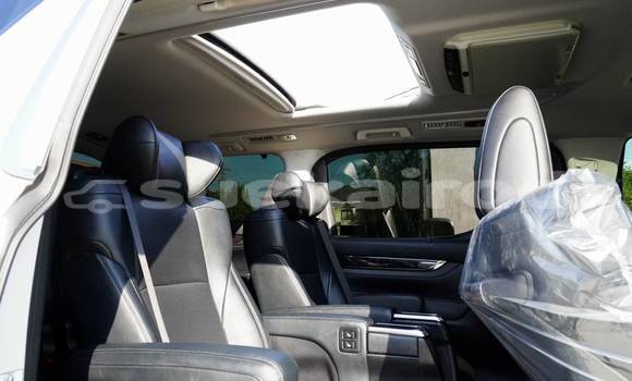 ซื้อ รถมือสอง Toyota Vellfire ขาว รถยนต์ ใน %{เมือง} ใน กรุงเทพมหานคร ซื้อ รถมือสอง Toyota Vellfire ขาว รถยนต์ ใน %{เมือง} ใน กรุงเทพมหานคร