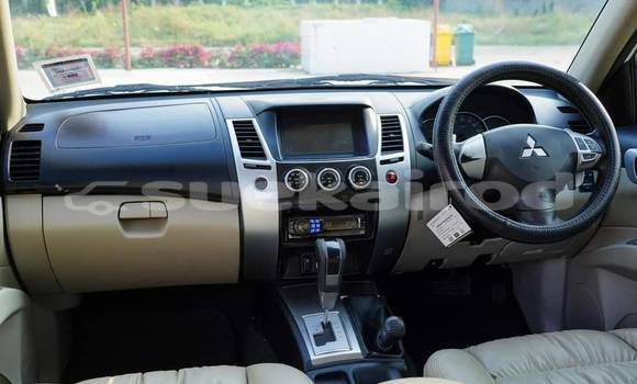 ซื้อ รถมือสอง Mitsubishi Pajero Sport ขาว รถยนต์ ใน %{เมือง} ใน กรุงเทพมหานคร ซื้อ รถมือสอง Mitsubishi Pajero Sport ขาว รถยนต์ ใน %{เมือง} ใน กรุงเทพมหานคร