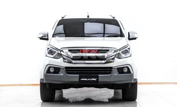 Buy Used Isuzu MU-X White Car in Bangkok in Bangkok Buy Used Isuzu MU-X White Car in Bangkok in Bangkok