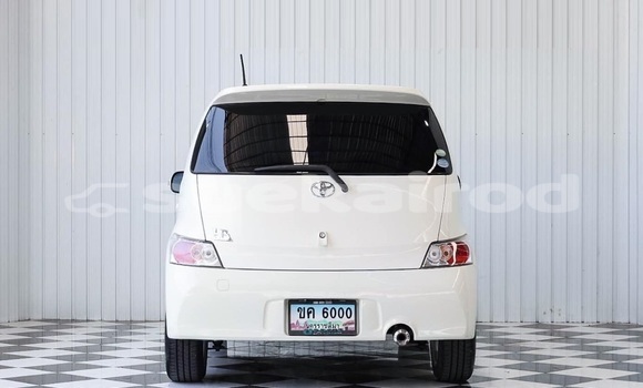 Buy Used Toyota bB White Car in Bangkok in Bangkok Buy Used Toyota bB White Car in Bangkok in Bangkok