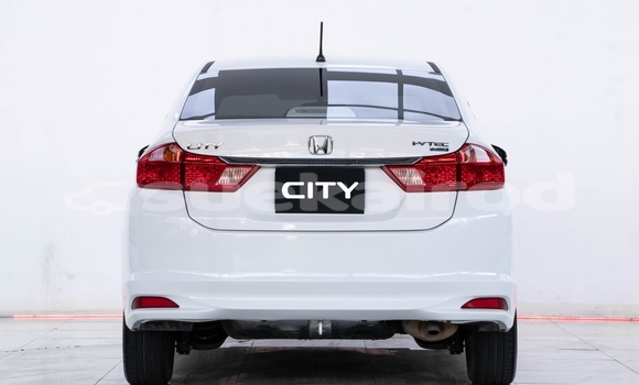 Buy Used Honda City White Car in Bangkok in Bangkok Buy Used Honda City White Car in Bangkok in Bangkok