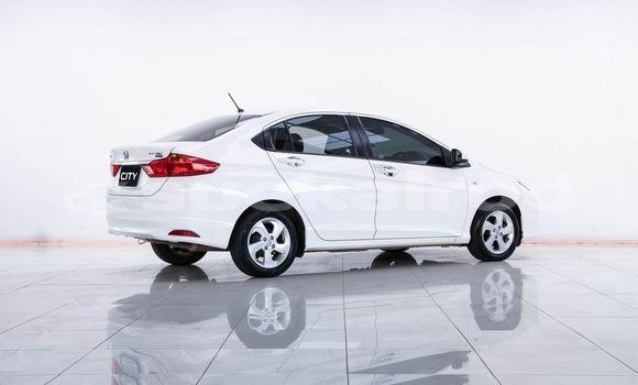 Buy Used Honda City White Car in Bangkok in Bangkok Buy Used Honda City White Car in Bangkok in Bangkok