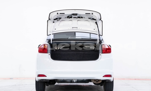 Buy Used Honda City White Car in Bangkok in Bangkok Buy Used Honda City White Car in Bangkok in Bangkok