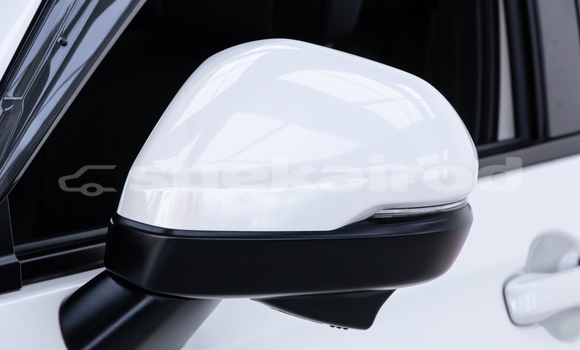 Buy Used Honda HR-V White Car in Bangkok in Bangkok Buy Used Honda HR-V White Car in Bangkok in Bangkok