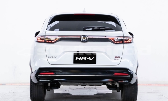 Buy Used Honda HR-V White Car in Bangkok in Bangkok Buy Used Honda HR-V White Car in Bangkok in Bangkok