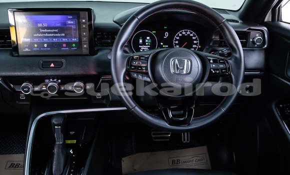 Buy Used Honda HR-V White Car in Bangkok in Bangkok Buy Used Honda HR-V White Car in Bangkok in Bangkok