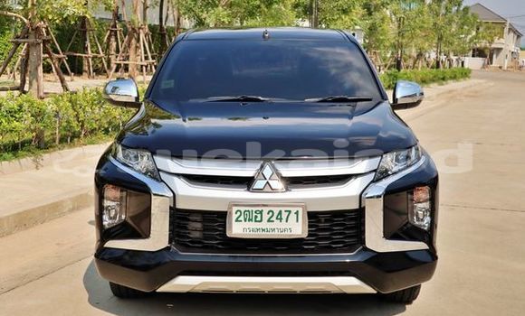 ซื้อ รถมือสอง Mitsubishi Triton สีดำ รถยนต์ ใน %{เมือง} ใน กรุงเทพมหานคร ซื้อ รถมือสอง Mitsubishi Triton สีดำ รถยนต์ ใน %{เมือง} ใน กรุงเทพมหานคร
