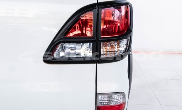 ซื้อ รถมือสอง Mazda BT-50 ขาว รถยนต์ ใน %{เมือง} ใน กรุงเทพมหานคร ซื้อ รถมือสอง Mazda BT-50 ขาว รถยนต์ ใน %{เมือง} ใน กรุงเทพมหานคร