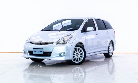 Buy Used Toyota Wish Other Car in Bangkok in Bangkok Buy Used Toyota Wish Other Car in Bangkok in Bangkok