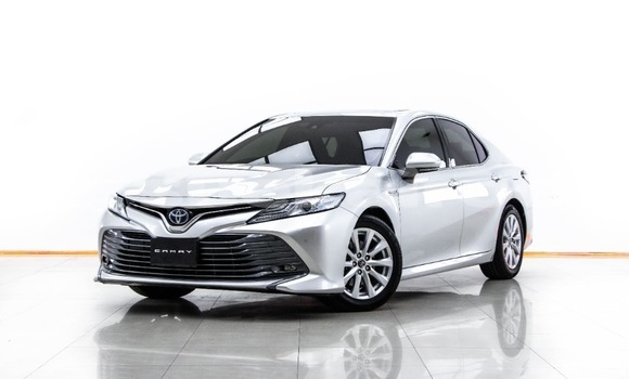 Buy Used Toyota Camry Silver Car in Bangkok in Bangkok