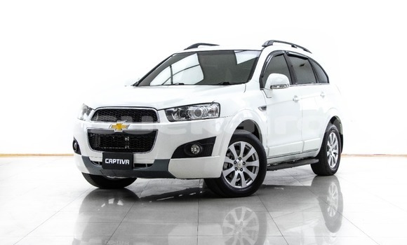 ซื้อ รถมือสอง Chevrolet Captiva ขาว รถยนต์ ใน %{เมือง} ใน กรุงเทพมหานคร