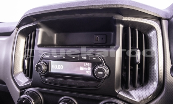 Buy Used Chevrolet Colorado White Car in Bangkok in Bangkok Buy Used Chevrolet Colorado White Car in Bangkok in Bangkok