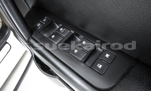 Buy Used Chevrolet Captiva White Car in Bangkok in Bangkok Buy Used Chevrolet Captiva White Car in Bangkok in Bangkok