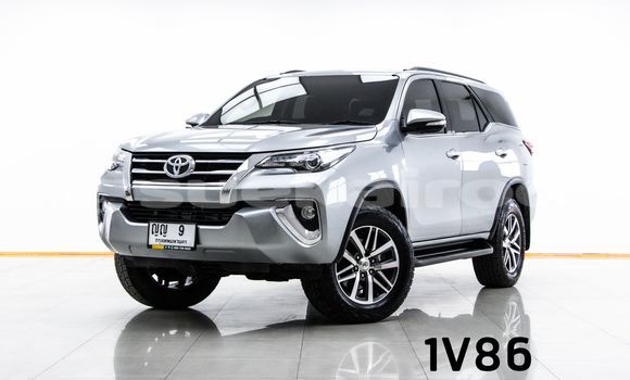 Buy Used Toyota Fortuner Other Car in Bangkok in Bangkok Buy Used Toyota Fortuner Other Car in Bangkok in Bangkok