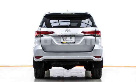 Buy Used Toyota Fortuner Other Car in Bangkok in Bangkok Buy Used Toyota Fortuner Other Car in Bangkok in Bangkok