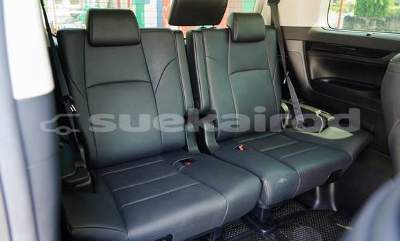 Buy Used Toyota Alphard Red Car in Bangkok in Bangkok Buy Used Toyota Alphard Red Car in Bangkok in Bangkok