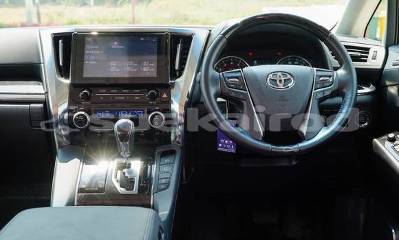 Buy Used Toyota Alphard Red Car in Bangkok in Bangkok Buy Used Toyota Alphard Red Car in Bangkok in Bangkok