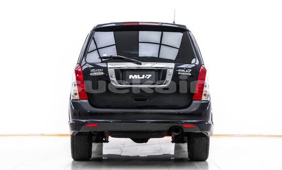ซื้อ รถมือสอง Isuzu MU-7 สีดำ รถยนต์ ใน %{เมือง} ใน กรุงเทพมหานคร ซื้อ รถมือสอง Isuzu MU-7 สีดำ รถยนต์ ใน %{เมือง} ใน กรุงเทพมหานคร