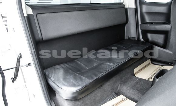 ซื้อ รถมือสอง Chevrolet Colorado ขาว รถยนต์ ใน %{เมือง} ใน กรุงเทพมหานคร ซื้อ รถมือสอง Chevrolet Colorado ขาว รถยนต์ ใน %{เมือง} ใน กรุงเทพมหานคร