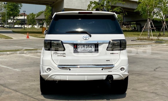 Buy Used Toyota Fortuner White Car in Bangkok in Bangkok Buy Used Toyota Fortuner White Car in Bangkok in Bangkok