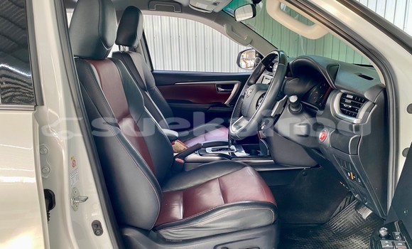 ซื้อ รถมือสอง Toyota Fortuner ขาว รถยนต์ ใน %{เมือง} ใน กรุงเทพมหานคร ซื้อ รถมือสอง Toyota Fortuner ขาว รถยนต์ ใน %{เมือง} ใน กรุงเทพมหานคร