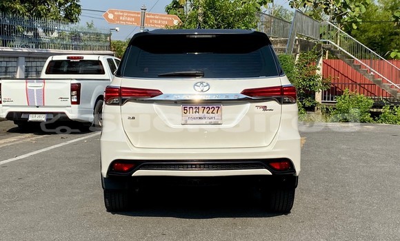 ซื้อ รถมือสอง Toyota Fortuner ขาว รถยนต์ ใน %{เมือง} ใน กรุงเทพมหานคร ซื้อ รถมือสอง Toyota Fortuner ขาว รถยนต์ ใน %{เมือง} ใน กรุงเทพมหานคร