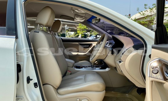 Buy Used Nissan Teana White Car in Bangkok in Bangkok Buy Used Nissan Teana White Car in Bangkok in Bangkok