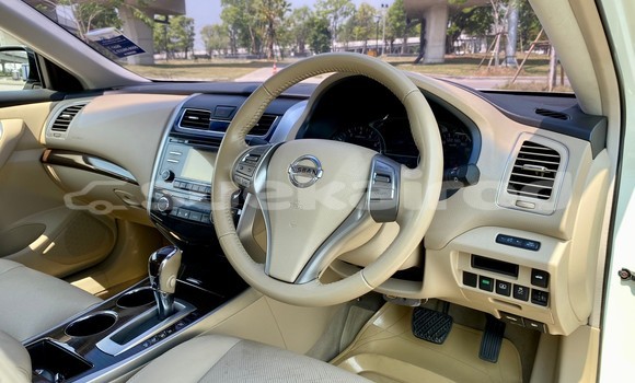 Buy Used Nissan Teana White Car in Bangkok in Bangkok Buy Used Nissan Teana White Car in Bangkok in Bangkok