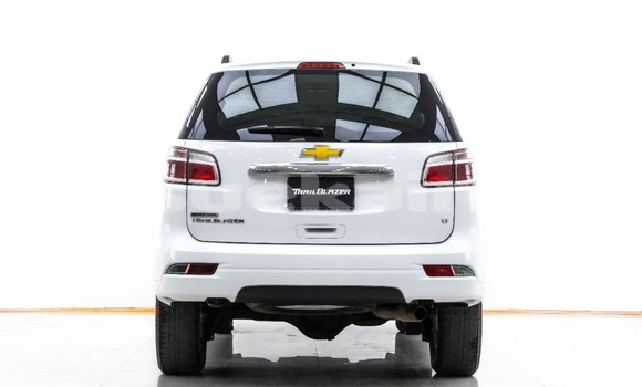 ซื้อ รถมือสอง Chevrolet TrailBlazer ขาว รถยนต์ ใน %{เมือง} ใน กรุงเทพมหานคร ซื้อ รถมือสอง Chevrolet TrailBlazer ขาว รถยนต์ ใน %{เมือง} ใน กรุงเทพมหานคร