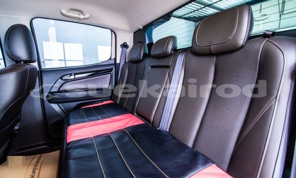 Buy Used Chevrolet Corolado Other Car in Bangkok in Bangkok Buy Used Chevrolet Corolado Other Car in Bangkok in Bangkok