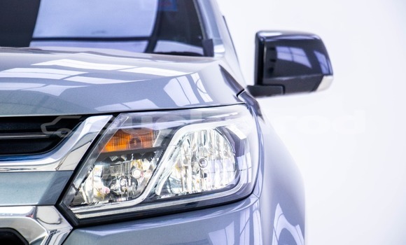 Buy Used Chevrolet Corolado Other Car in Bangkok in Bangkok Buy Used Chevrolet Corolado Other Car in Bangkok in Bangkok