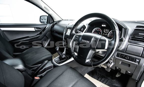 Buy Used Isuzu D-Max White Car in Bangkok in Bangkok Buy Used Isuzu D-Max White Car in Bangkok in Bangkok