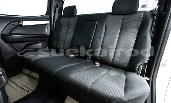 Buy Used Isuzu D-Max White Car in Bangkok in Bangkok Buy Used Isuzu D-Max White Car in Bangkok in Bangkok