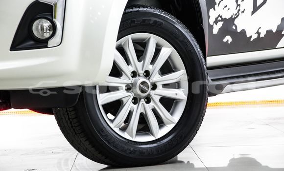 Buy Used Isuzu D-Max White Car in Bangkok in Bangkok Buy Used Isuzu D-Max White Car in Bangkok in Bangkok