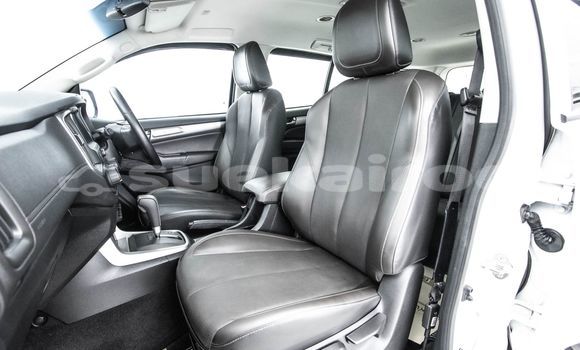 ซื้อ รถมือสอง Chevrolet TrailBlazer ขาว รถยนต์ ใน %{เมือง} ใน กรุงเทพมหานคร ซื้อ รถมือสอง Chevrolet TrailBlazer ขาว รถยนต์ ใน %{เมือง} ใน กรุงเทพมหานคร