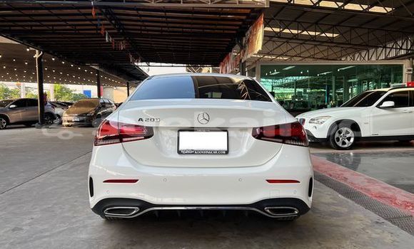 Buy Used Mercedes-Benz A200 White Car in Bangkok in Bangkok Buy Used Mercedes-Benz A200 White Car in Bangkok in Bangkok