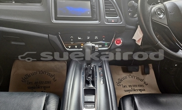 ซื้อ รถมือสอง Honda HR-V สีดำ รถยนต์ ใน %{เมือง} ใน กรุงเทพมหานคร ซื้อ รถมือสอง Honda HR-V สีดำ รถยนต์ ใน %{เมือง} ใน กรุงเทพมหานคร