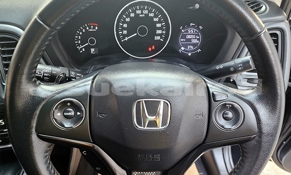 ซื้อ รถมือสอง Honda HR-V สีดำ รถยนต์ ใน %{เมือง} ใน กรุงเทพมหานคร ซื้อ รถมือสอง Honda HR-V สีดำ รถยนต์ ใน %{เมือง} ใน กรุงเทพมหานคร