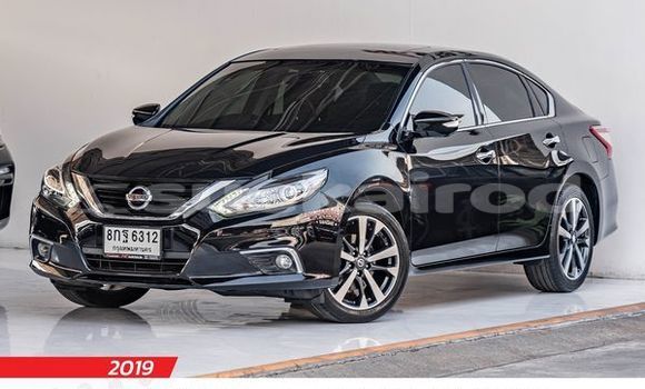 Buy Used Nissan Teana Black Car in Bangkok in Bangkok