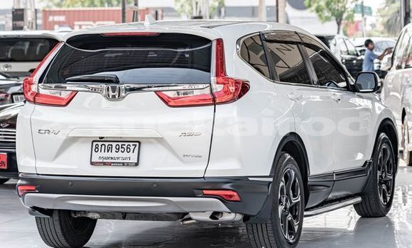 ซื้อ รถมือสอง Honda CR-V ขาว รถยนต์ ใน %{เมือง} ใน กรุงเทพมหานคร ซื้อ รถมือสอง Honda CR-V ขาว รถยนต์ ใน %{เมือง} ใน กรุงเทพมหานคร
