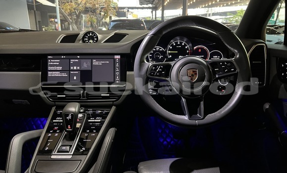 ซื้อ รถมือสอง Porsche Cayenne ขาว รถยนต์ ใน %{เมือง} ใน กรุงเทพมหานคร ซื้อ รถมือสอง Porsche Cayenne ขาว รถยนต์ ใน %{เมือง} ใน กรุงเทพมหานคร