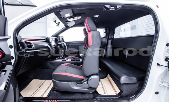 ซื้อ รถมือสอง Isuzu D-Max ขาว รถยนต์ ใน %{เมือง} ใน กรุงเทพมหานคร ซื้อ รถมือสอง Isuzu D-Max ขาว รถยนต์ ใน %{เมือง} ใน กรุงเทพมหานคร