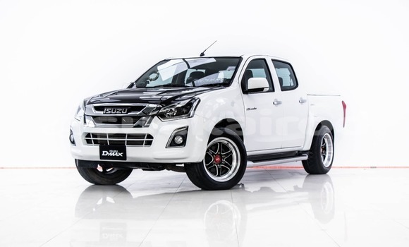 ซื้อ รถมือสอง Isuzu D-Max ขาว รถยนต์ ใน %{เมือง} ใน กรุงเทพมหานคร