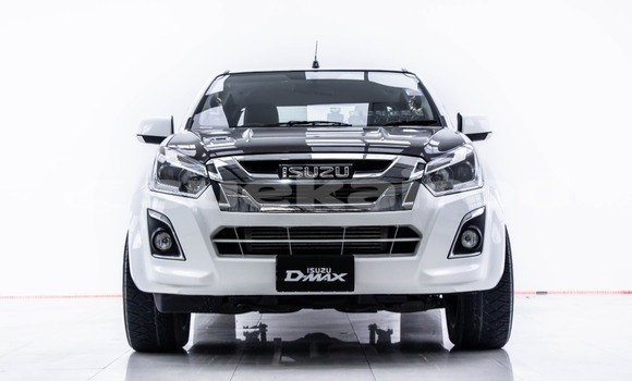 Buy Used Isuzu D-Max White Car in Bangkok in Bangkok Buy Used Isuzu D-Max White Car in Bangkok in Bangkok