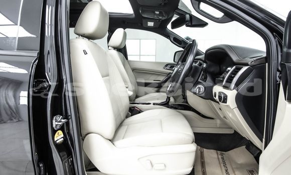 ซื้อ รถมือสอง Ford Everest สีดำ รถยนต์ ใน %{เมือง} ใน กรุงเทพมหานคร ซื้อ รถมือสอง Ford Everest สีดำ รถยนต์ ใน %{เมือง} ใน กรุงเทพมหานคร