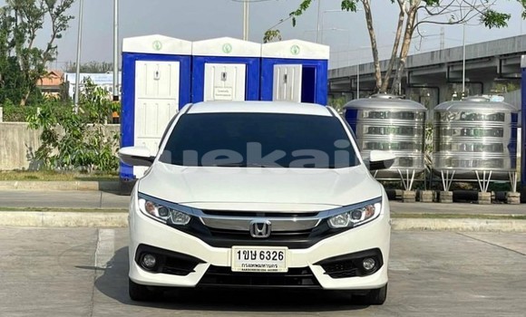 Buy Used Honda Civic White Car in Bangkok in Bangkok Buy Used Honda Civic White Car in Bangkok in Bangkok