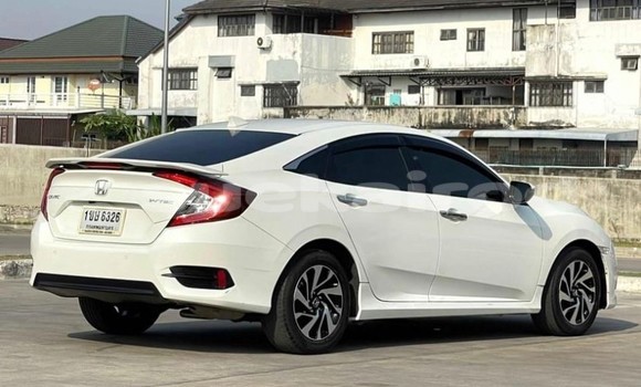 Buy Used Honda Civic White Car in Bangkok in Bangkok Buy Used Honda Civic White Car in Bangkok in Bangkok